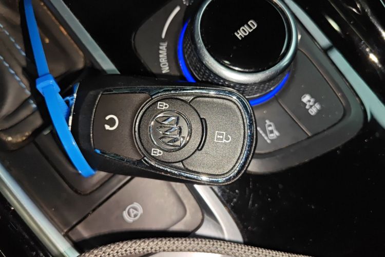 别克 微蓝6 2022款 插电混动 互联智慧型中控内饰7001