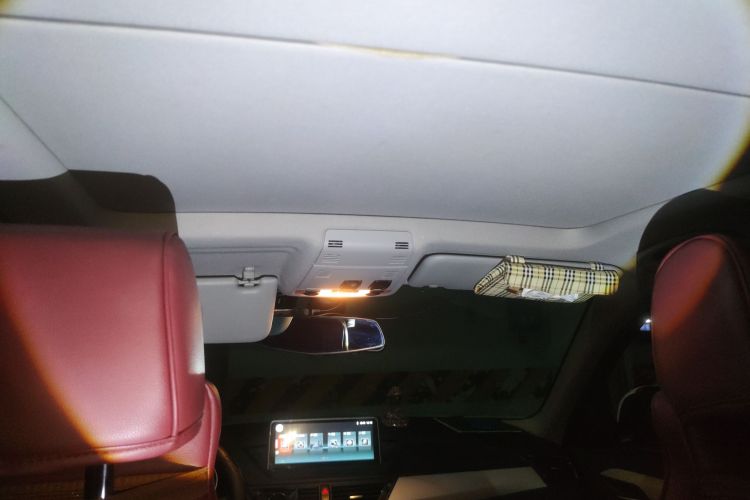 宝马X1 2013款 sDrive18i 时尚型中控内饰22