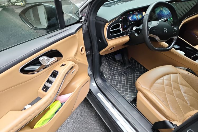 飞凡汽车 飞凡R7 2022款 长续高阶版中控内饰20