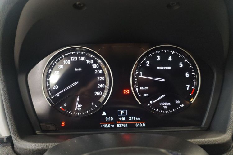 宝马X1 2019款 sDrive20Li 领先型中控内饰14