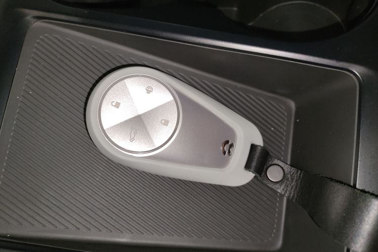 蔚来EC6 2020款 605KM 运动版中控内饰7001