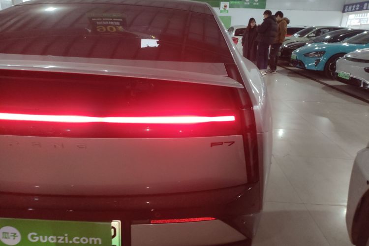 小鹏P7 2025款 702 长续航 Ultra车身外观9