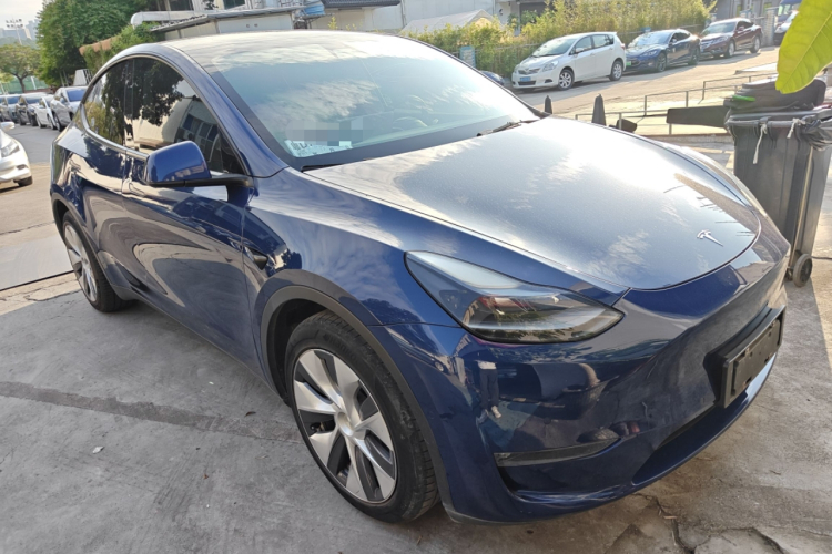 特斯拉 Model Y 2021款 长续航全轮驱动版车身外观6002