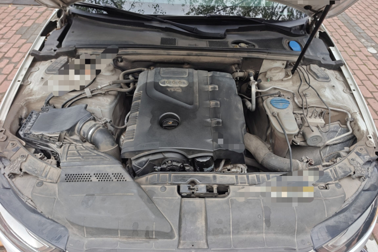 奥迪A4L 2013款 35 TFSI 自动标准型局部细节24