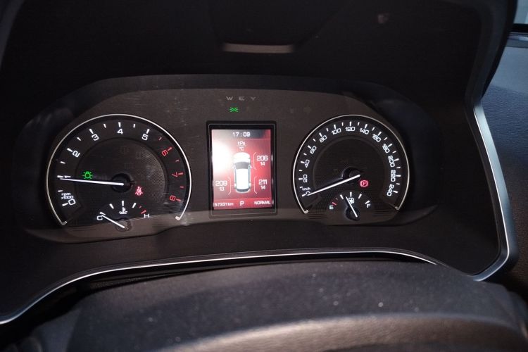 魏牌 VV5 2019款 升级款 2.0T 两驱超豪型 国V局部细节14