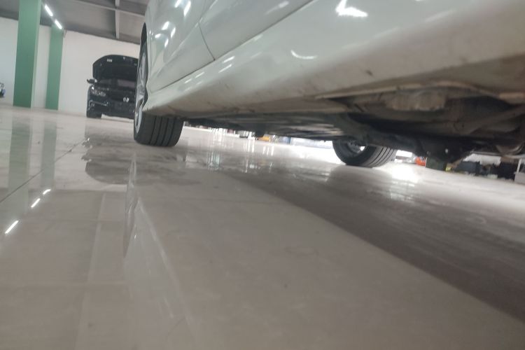 本田 杰德 2017款 1.8L 自动舒适版 5座机舱底盘30