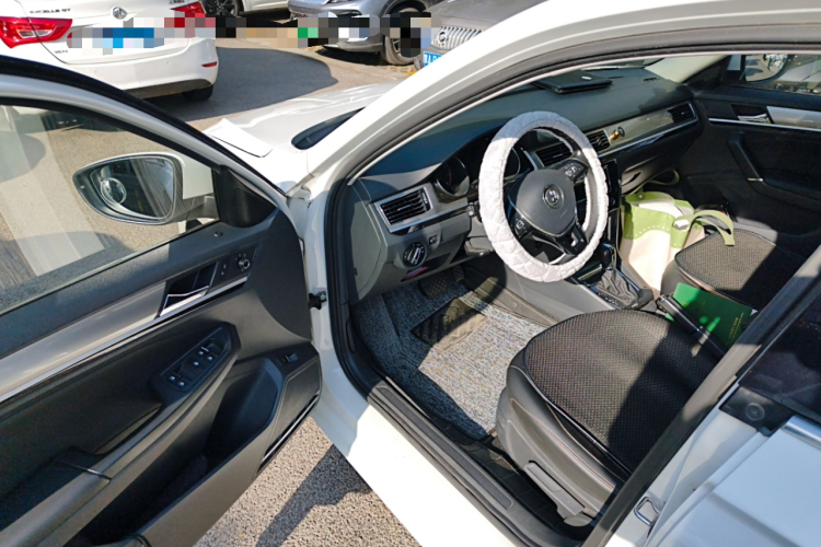 大众 宝来 2018款 1.5L 自动舒适型中控内饰7003