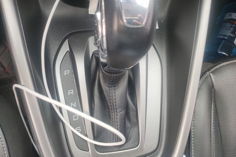 福特 福睿斯 2015款 1.5L 自动时尚型中控内饰18