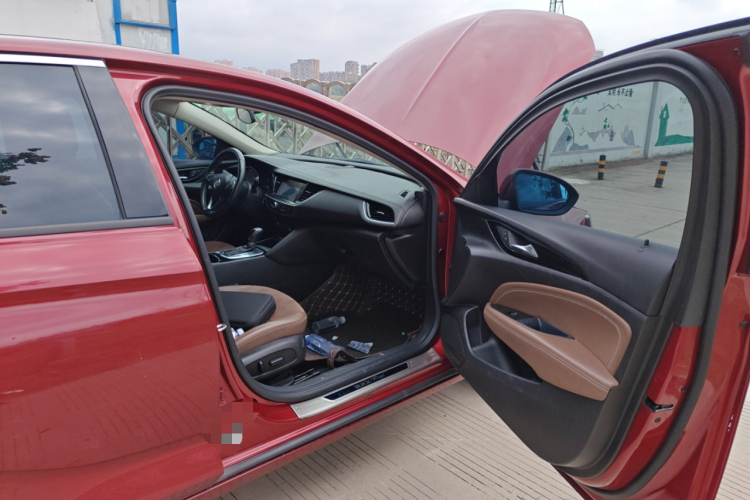 别克 君威 2019款 20T 精英型 国VI局部细节9005