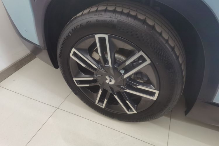 蔚来ES6 2020款 430KM 性能版车身外观6008