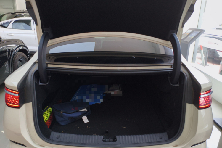 比亚迪 海豹07 DM-i 2025款 智驾版 DM-i 1.5L 125km 尊贵型局部细节23