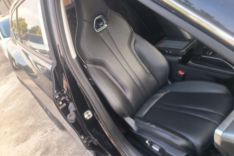 东风风神 皓瀚 2023款 DH-i 1.5T 尊贵版局部细节41