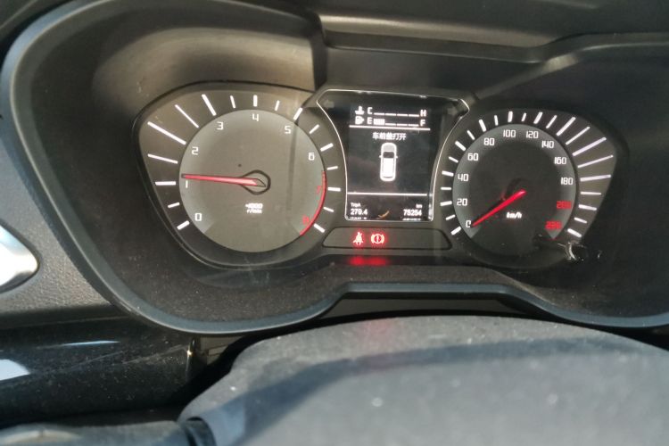 广汽传祺 传祺GS4 2017款 235T 手动两驱豪华版中控内饰15