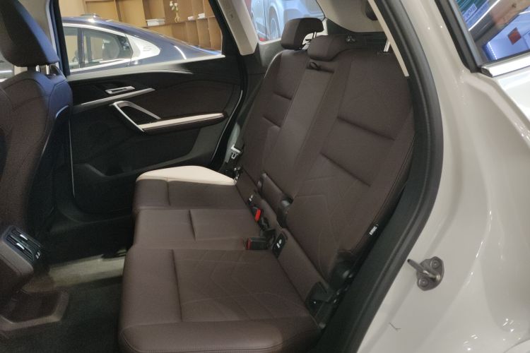 宝马X1 2023款 sDrive25Li M运动套装中控内饰21