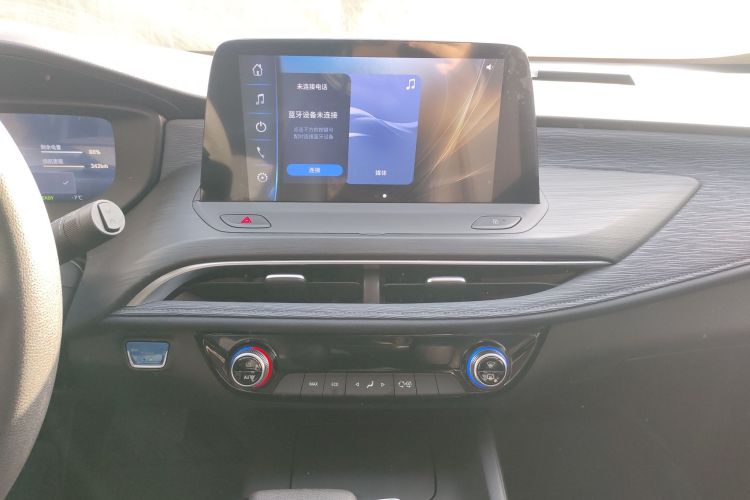 别克 微蓝6 2023款 改款 430km 出行版中控内饰16