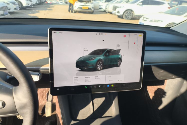 特斯拉 Model Y 2022款 改款 后轮驱动版中控内饰16