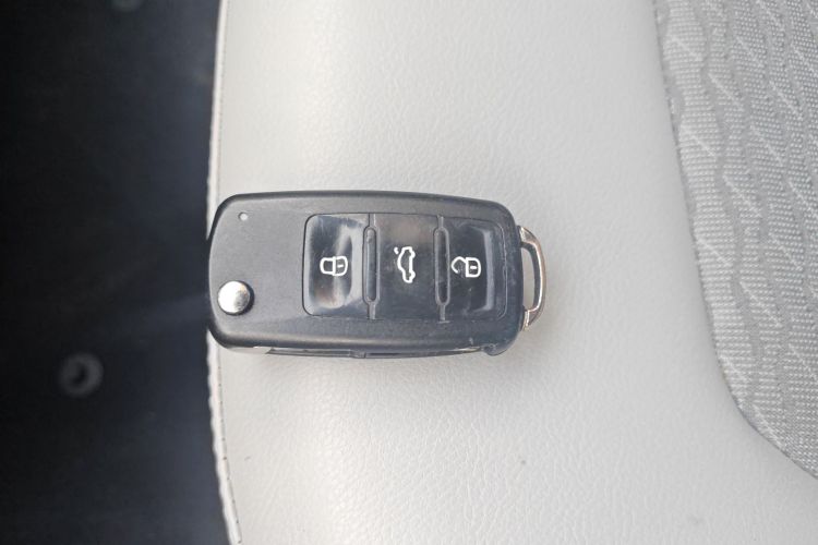 斯柯达 昕锐 2016款 1.6L 自动创行版中控内饰11