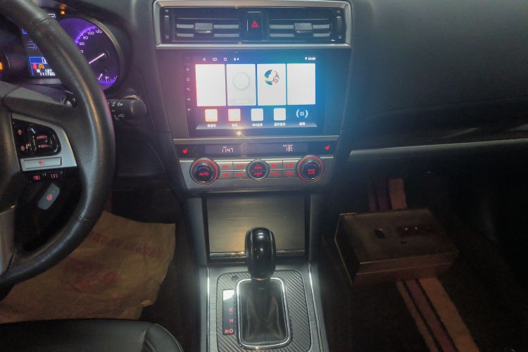 斯巴鲁 傲虎 2017款 2.5i 豪华导航版 EyeSight中控内饰16