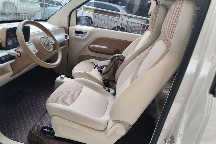 五菱汽车 宏光MINIEV 2024款 第三代 215km 青春版中控内饰19