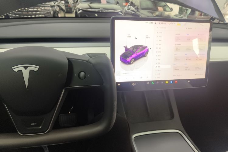 特斯拉 Model Y 2022款 改款 后轮驱动版中控内饰7002