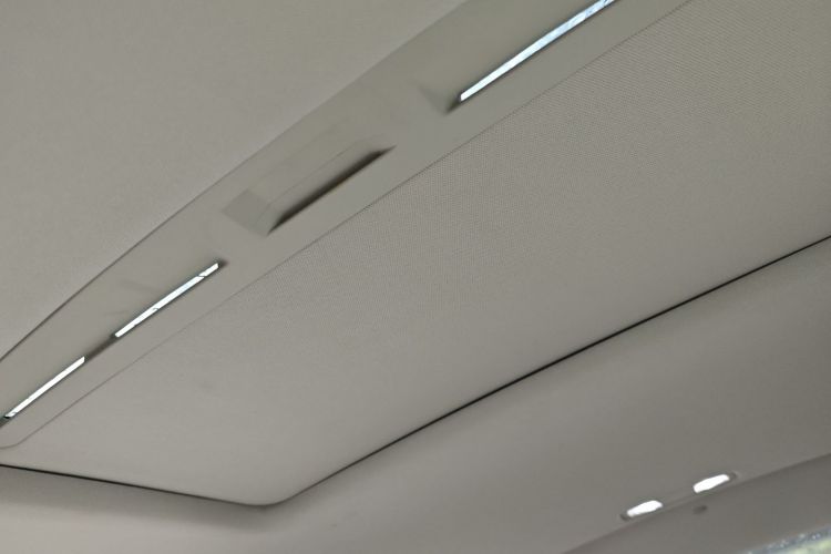 别克 君威 2017款 30H 精英型中控内饰22