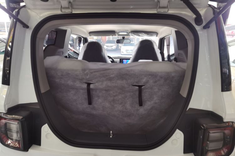 吉利银河 2025款 210km 熊猫卡丁局部细节23