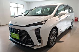 别克GL8新能源 2024款  陆尊 奢享版 7座