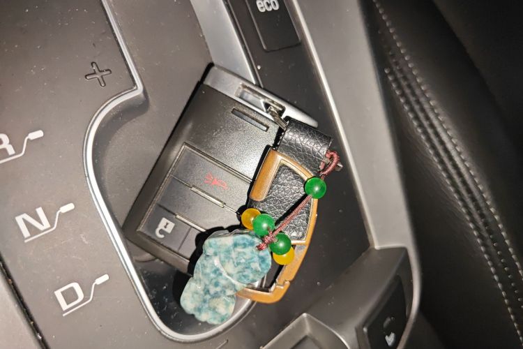 雪佛兰 科帕奇 2015款 2.4L 四驱旗舰版 7座中控内饰11