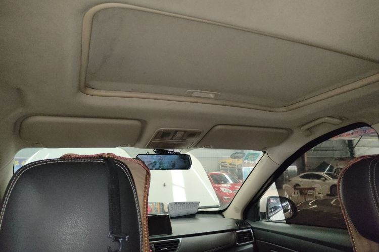 东风风光 风光370 2018款 S370 1.5L 手动豪华型 5座局部细节22