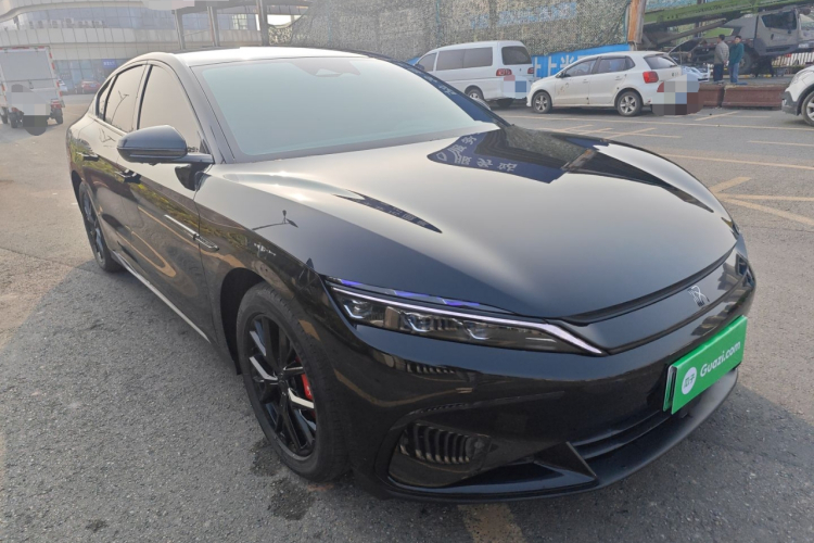 比亚迪 汉 2025款 DM-i 125KM精英型车身外观3