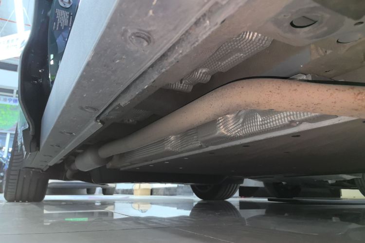 理想汽车 理想L9 2022款 Max局部细节9001