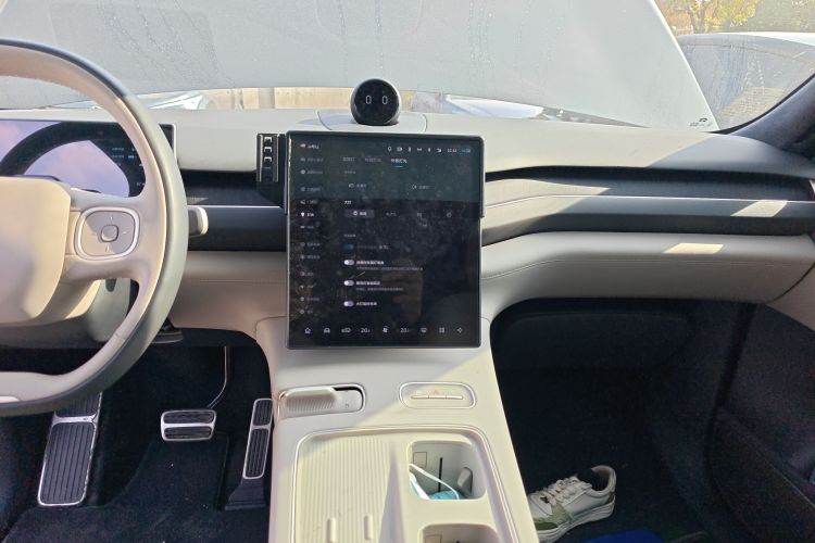 蔚来ES8 2024款 75kWh中控内饰16