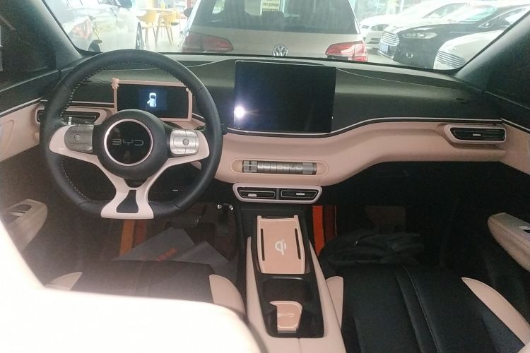 比亚迪 海鸥 2024款 荣耀版 305km 自由版中控内饰12