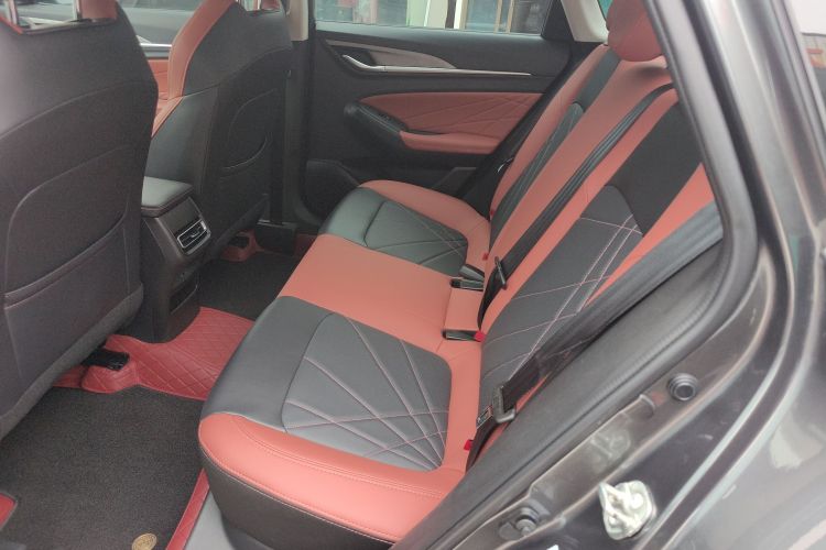 长安 逸动 2024款 PLUS 蓝鲸NE 1.4T GDI DCT高能版中控内饰7004