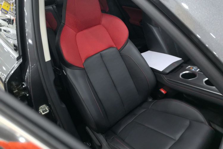 长安CS55PLUS 2022款 第二代 1.5T DCT尊贵型局部细节41