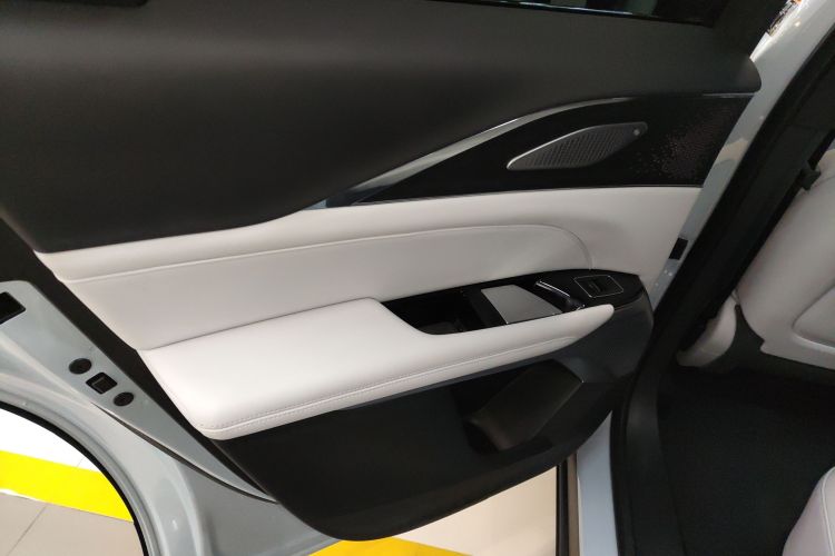 凯迪拉克 IQ锐歌 2022款 后驱长续航豪华版中控内饰49