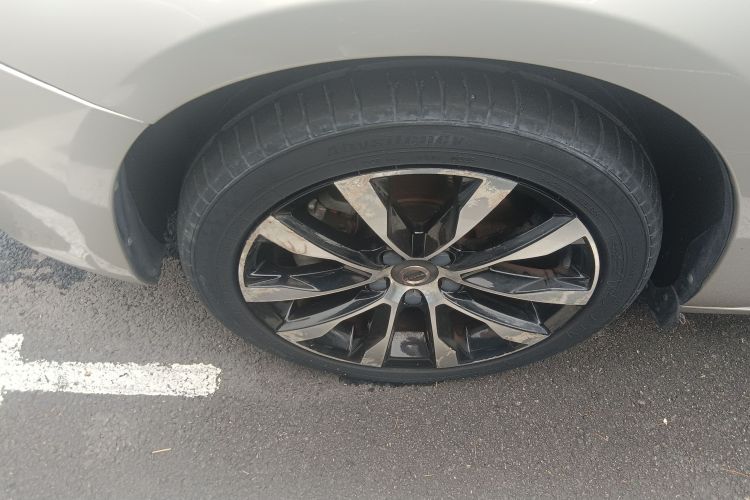 沃尔沃S60 2018款 S60L T3 智进进取版车身外观6007