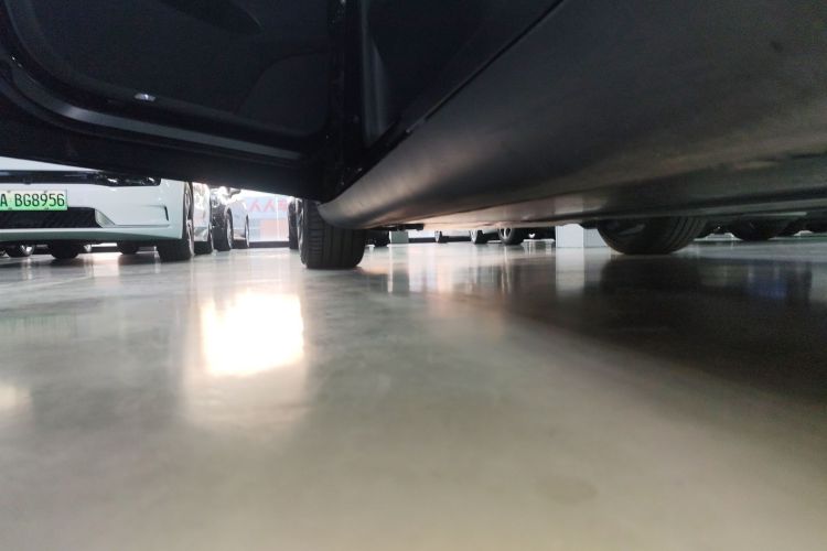 特斯拉 Model Y 2021款 长续航全轮驱动版 3D7局部细节9002