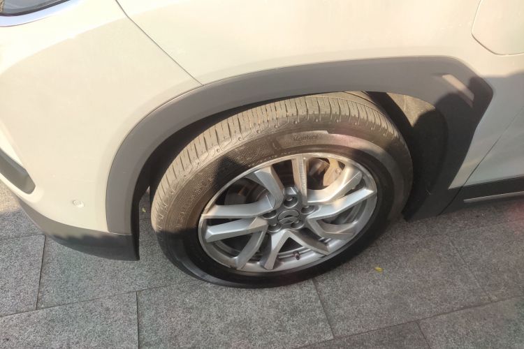 蔚来ES6 2020款 420KM 运动版车身外观6007