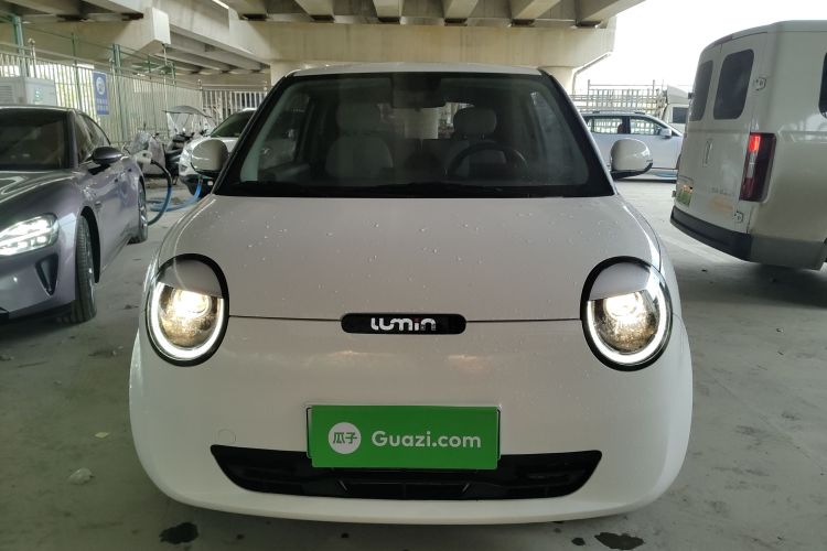 长安启源 长安Lumin 2024款 301km 启航版车身外观2