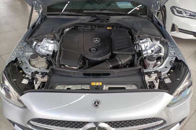 奔驰C级 2023款 改款二 C 260 L 运动版局部细节24