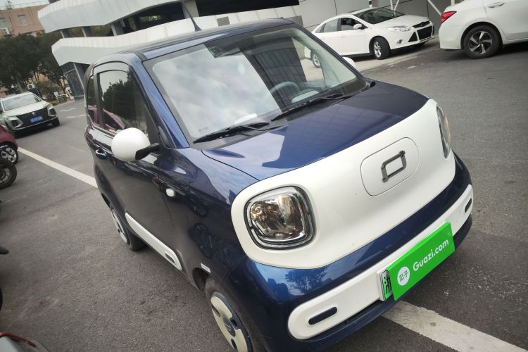 奔腾小马 2025款 222km 灵动马车身外观3