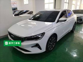 吉利汽车 帝豪 2025款 第4代 1.5L CVT尊贵型