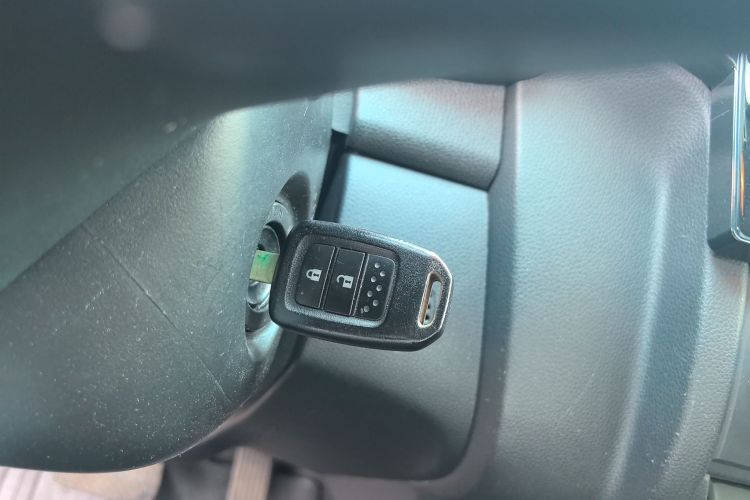 本田 飞度 2018款 1.5L CVT舒适天窗版中控内饰11