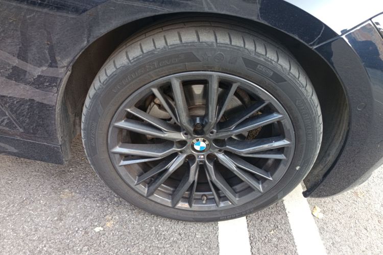 宝马3系 2021款 325Li M运动曜夜套装车身外观6007