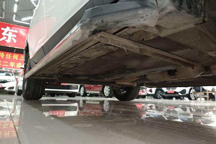 一汽 骏派D60 2015款 1.8L 自动舒适型局部细节9001