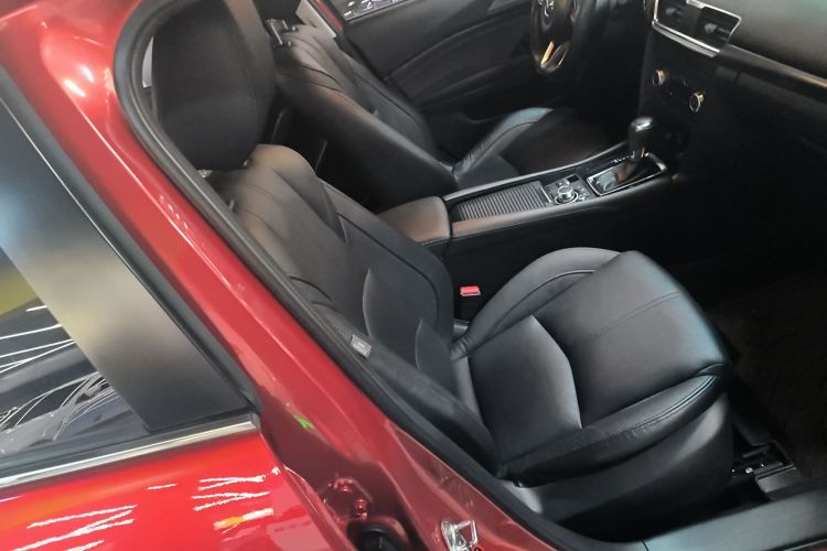 马自达3 昂克赛拉 2017款 三厢 2.0L 自动尊贵型 国V局部细节41