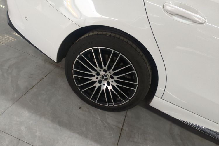 奔驰C级 2023款 C 200 L 运动版车身外观6008