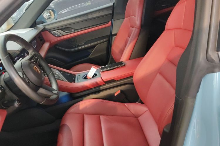 保时捷 2022款 Taycan中控内饰19