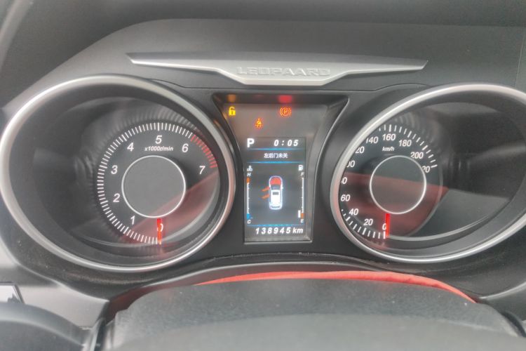 猎豹汽车 猎豹CS10 2017款 2.0T 自动都市型中控内饰14